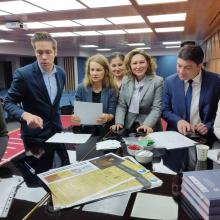 Akıllı Gençler Yarışıyor